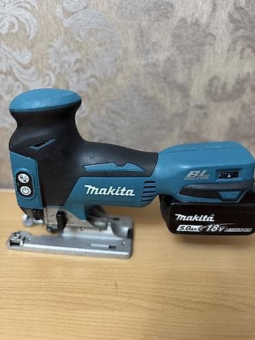 Инструменттер: Набор аккумуляторного инструмента Makita LXT 18V Состав: - — 5