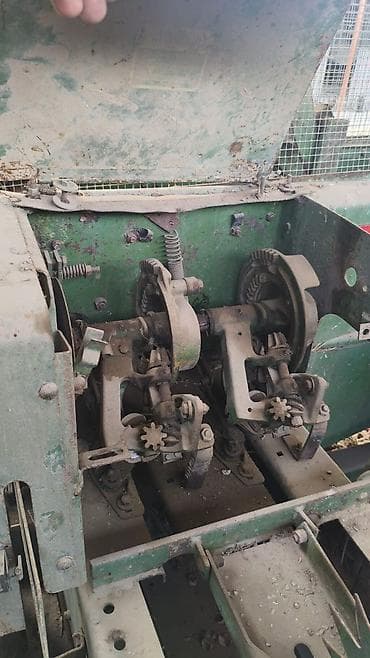 joon deer: Пресс-подборщик тюковый John Deere 342 - Тип: навесной/прицепной — 5