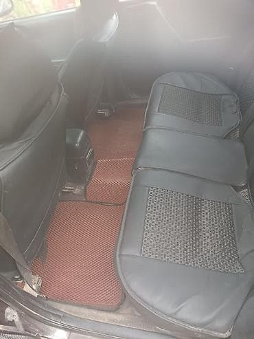 авто кытай: Toyota Carina E: 1992 г., 2 л, Механика, Бензин, Лифтбек — 1