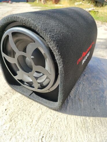 Динамик автомобильный 
новый