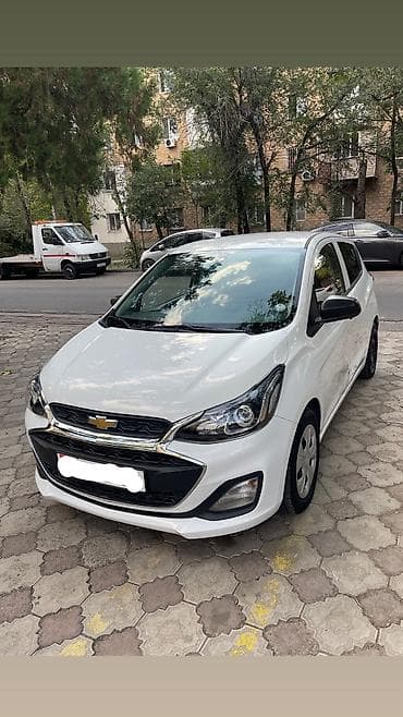 1: Chevrolet Spark: 2019 г., 1 л, Вариатор, Бензин, Хэтчбэк — 3