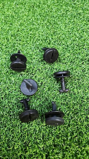 е38: Крепление ковриков Е39 е38 Год 2001 Цена 100с шт В отличном — 2