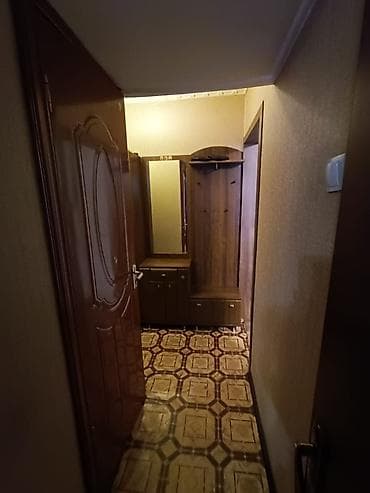 4микрорайон: 3 комнаты, 58 м², 104 серия, 1 этаж, Косметический ремонт — 6