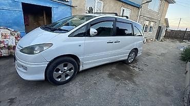 Toyota Estima: 2002 г., 3 л, Газ — 6