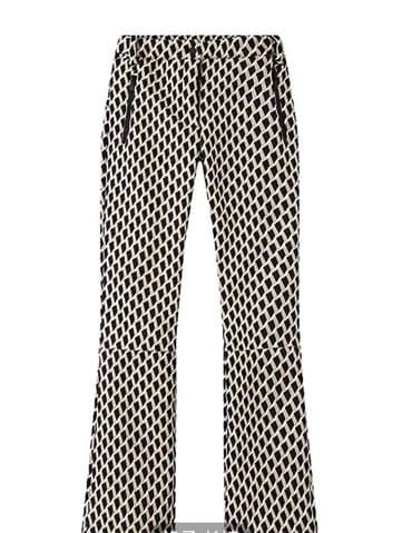 форма военных: Горнолыжный костюм под Зару. Новый, заказала для себя, мне оказался — 4