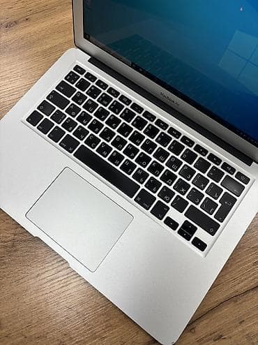 Компактный ноутбук MacBook Air в хорошем состоянии. Отлично подойдет — 5