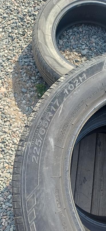Комплект летних шин 225/65 R17 102H - Размер: 225/65 R17 - Индекс at lalafo.kg Комплект летних шин 225/65 R17 102H - Размер: 225/65 R17 - Индекс