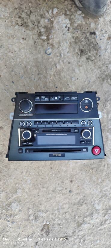 хром наклейки: Задний спойлер Honda — 5