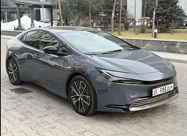 фреон для машины цена: Toyota Prius: 2023 г., 2 л, Автомат, Гибрид, Лифтбек — 2