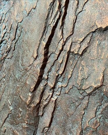 Килемдер: БАРЕЛЬЕФ, БАРЕЛЬЕФ ЛЮБЫЕ,КАМЕНЬ,СКАЛА,СКАЛИСТЫЙ СТЕНА,КАМЕНАЯ СТЕНА — 4