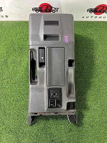 second caddy hdd: Сenter console Isuzu 1998 г., Б/у, Оригинал, Япония — 1
