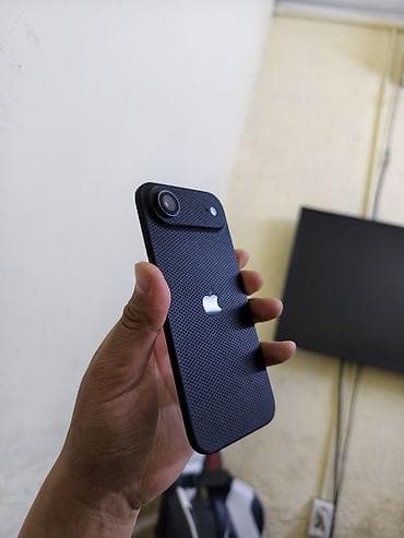 ipad 8th gen: IPhone 17, Новый, 512 ГБ, Черный, Коробка, 100 % — 2