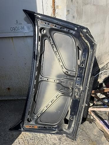 Транспорт: Крышка багажника Mercedes-Benz w124 (седан), темно-синяя/черная. - — 4