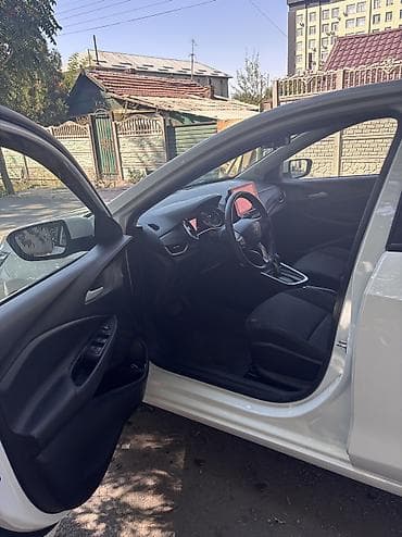 евро тонник: Chevrolet Onix: 2021 г., 1 л, Автомат, Бензин, Седан — 5