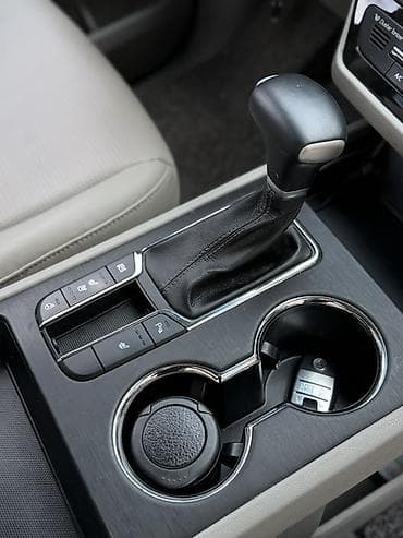 барта: Kia Carnival: 2019 г., 2.2 л, Автомат, Дизель, Минивэн — 10