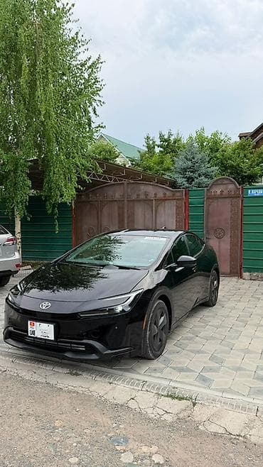 Унаа: Toyota Prius: 2025 г., 2 л, Автомат, Гибрид, Лифтбек — 2