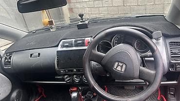 фит fit: Honda Fit: 2004 г., 1.5 л, Автомат, Бензин, Хэтчбэк — 7