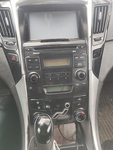 купить соната в бишкеке: Hyundai Sonata: 2012 г., 2 л, Автомат, Газ, Седан — 6