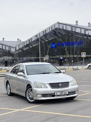Toyota Crown: 2004 г., 3 л, Автомат, Бензин, Седан