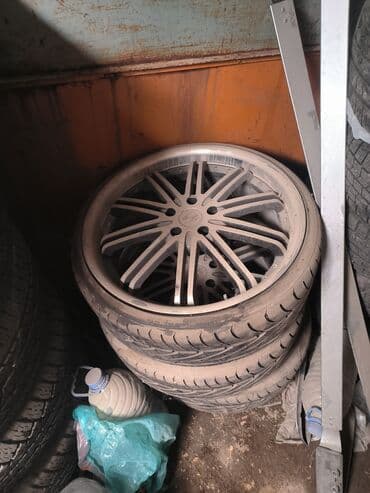 покрышки бу купить: S-hold R20 Eleonor hommage из Японии тут не ездили лежали в гараже на — 2