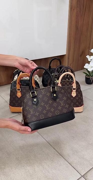 Личные вещи: Классическая сумка, Louis Vuitton, Материал: Комбинированный материал, Жёсткая конструкция, Женские, Новый — 1