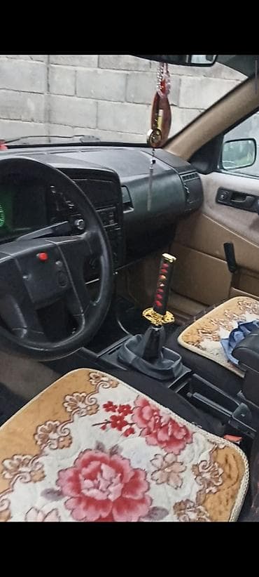 продаю арча бешик: Volkswagen Passat: 1990 г., Кол менен иштөөчү, Бензин, Универсал — 5