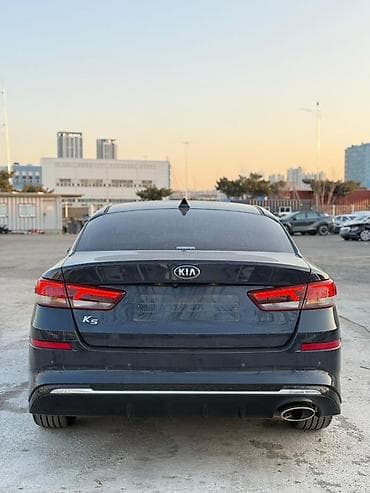 трактор 25 т: Kia K5: 2019 г., 2 л, Автомат, Бензин, Седан — 6