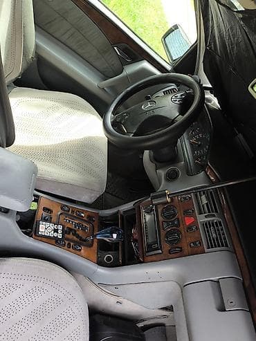 подушка мерс: Mercedes-Benz E-Class: 1999 г., 3.2 л, Автомат, Бензин, Седан — 4