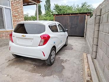 10 r20: Chevrolet Spark: 2020 г., 1 л, Автомат, Бензин, Хэтчбэк — 5