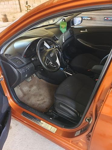 Hyundai Solaris: 2014 г., 1.6 л, Автомат, Бензин, Седан — 6