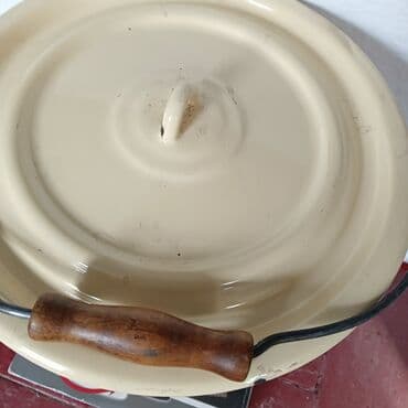 молодая гвардия баялинова: Ведро эмалированное новое СССР с крышкой — 2