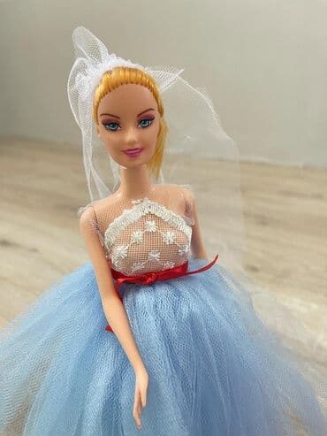 школьные блузки оптом от производителя: Продаю куклы из Турции. Оригинал без запахов. Платья сшиты вручную — 4