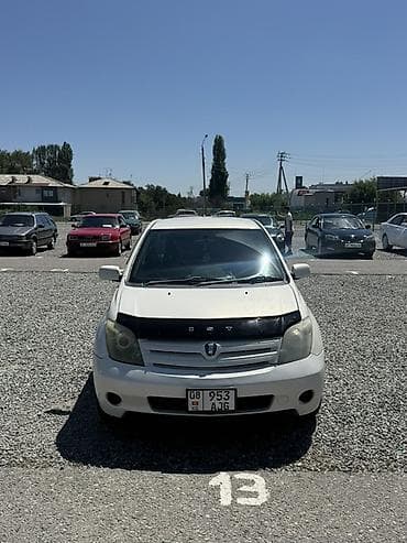 Транспорт: Toyota Ist: 2002 г., 1.5 л, Автомат, Бензин, Хэтчбэк — 1