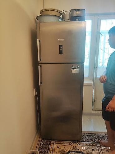 Техника и электроника: Холодильник Hotpoint Ariston, Двухкамерный — 1