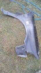 полироль авто: Ауди100 перехода. Правая задняя накладка двери с зомком. Правая — 6