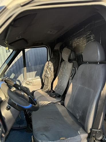 Транспорт: Ford Transit: 2002 г., 2 л, Механика, Фургон — 5