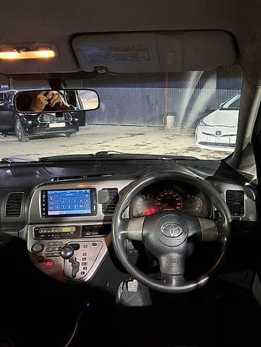 версо авенсис: Toyota WISH: 2003 г., Автомат, Бензин, Универсал — 7