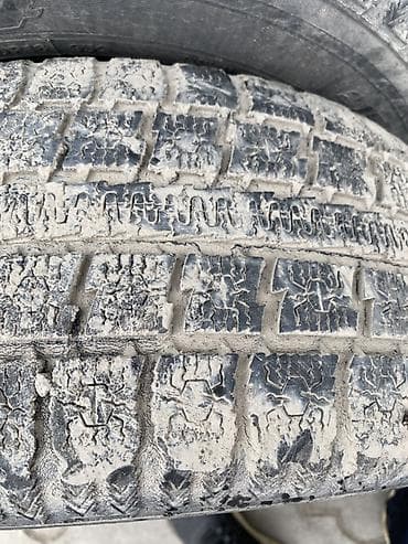 16 lt: Комплект автомобильных шин (2 шт.)

- Размер: 215/60 R16 1200сом — 4