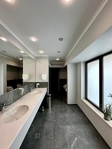 open space: Аренда офисов, 48 м², В административном здании, С отдельной кухней, С системой безопасности, С юридическим адресом — 4