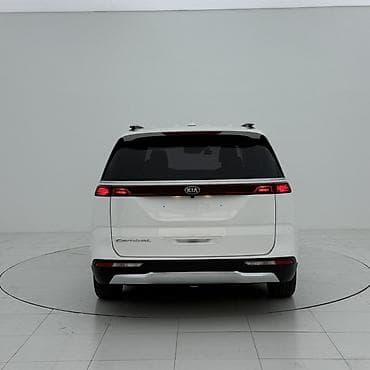 перья: Kia Carnival: 2020 г., 2.2 л, Автомат, Дизель, Минивэн — 6