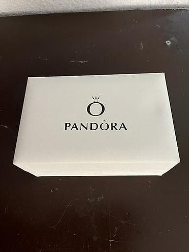 бишкек саат: Можем и поторговаться Подарочный набор украшений Pandora в фирменной — 2
