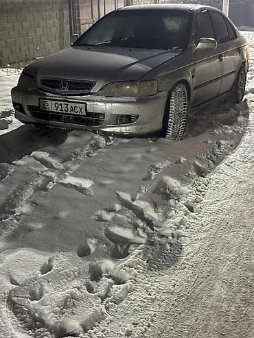 значок хонда: Honda Accord: 2001 г., 1.8 л, Механика, Бензин, Хэтчбэк — 1