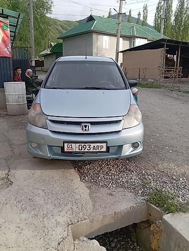 авто ижара: Honda Stream: 2004 г., 1.7 л, Автомат, Бензин, Вэн/Минивэн — 1