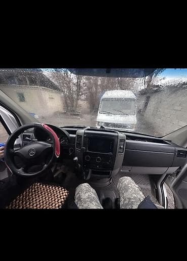 Mercedes-Benz Спринтер: 2010 г., 2.2 л, Механика, Дизель, Фургон — 2