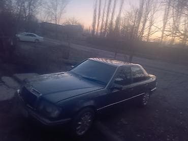 ваз 2107 автомобиль: Mercedes-Benz W124: 1992 г., Механика, Бензин, Седан — 4