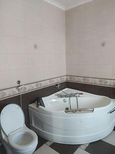 оборудование в магазин: 180 м², 5 комнат, Кондиционер — 4