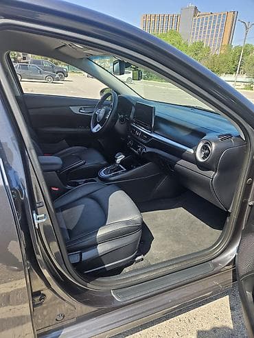 cera: Kia K3: 2021 г., 1.6 л, Автомат, Бензин, Седан — 6