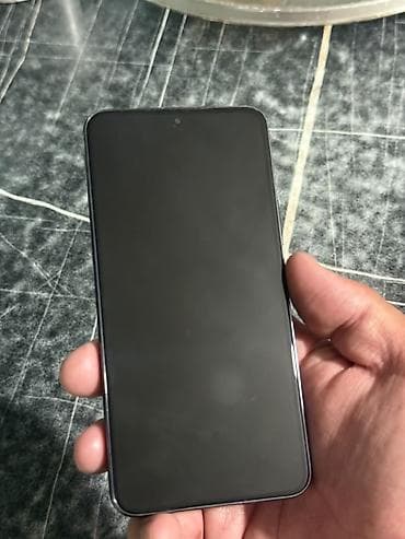 Samsung Galaxy S22 Объем памяти:256гб Состояние идеал 10/10 Срочно — 2