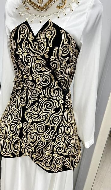 национальный корсет: Другие жилеты XS, S, M, цвет - Черный — 1