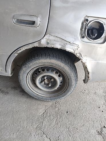 сокулук там: Toyota Corolla: 2000 г., 1.8 л, Автомат, Бензин, Седан — 8